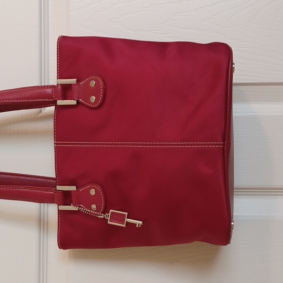 Fossil Vintage Dual Handle Red Nylon & Leather Tote 75082 - Picture 2 of 10